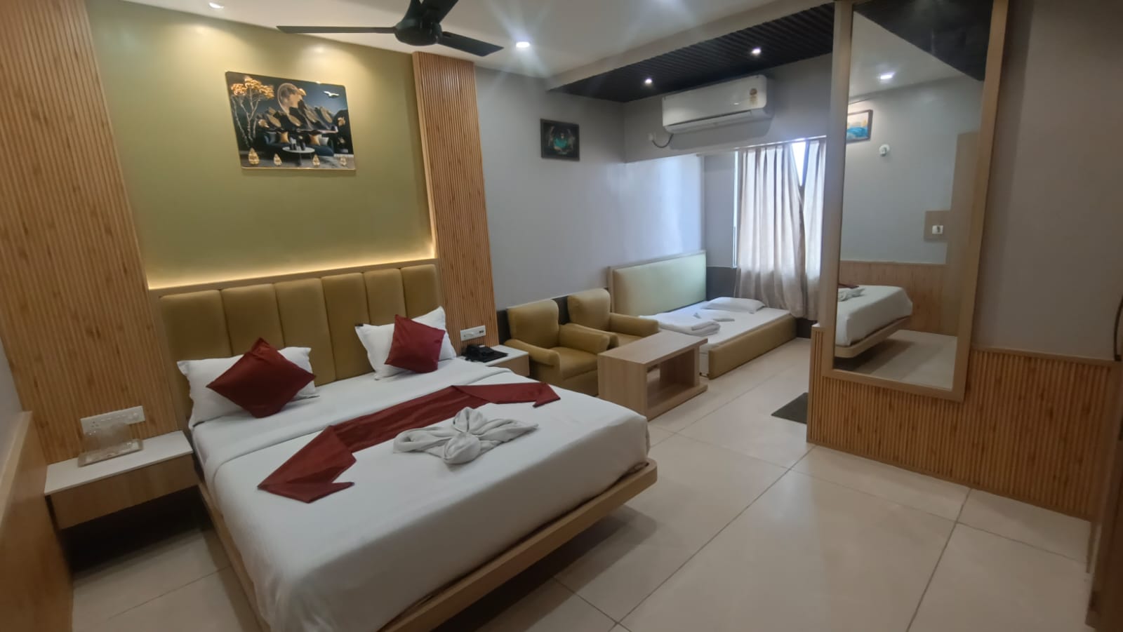 Triple Bed Side sea view room